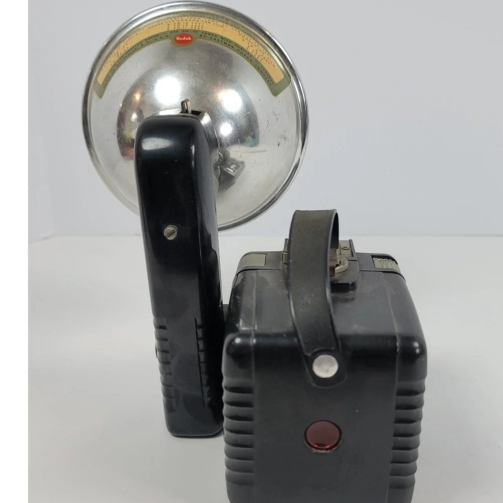 Vintage Kodak Brownie Hawkeye Flash Model Camera with Kodalite Flasholder Decor